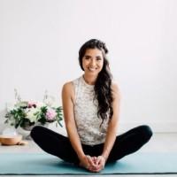 Darrien Minnie Yoga